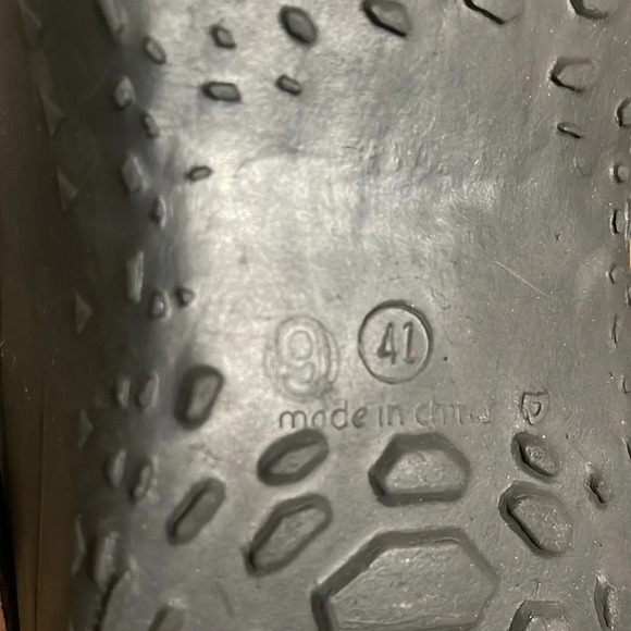 Black Faux Fur Winter Bloots size size 9 - Picture 14 of 16